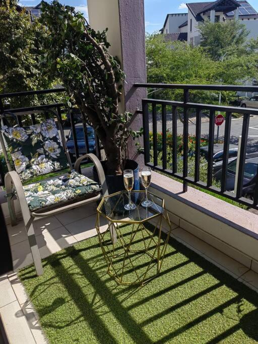 Classy And Cosy Apt - Dainfern Sandton Luaran gambar