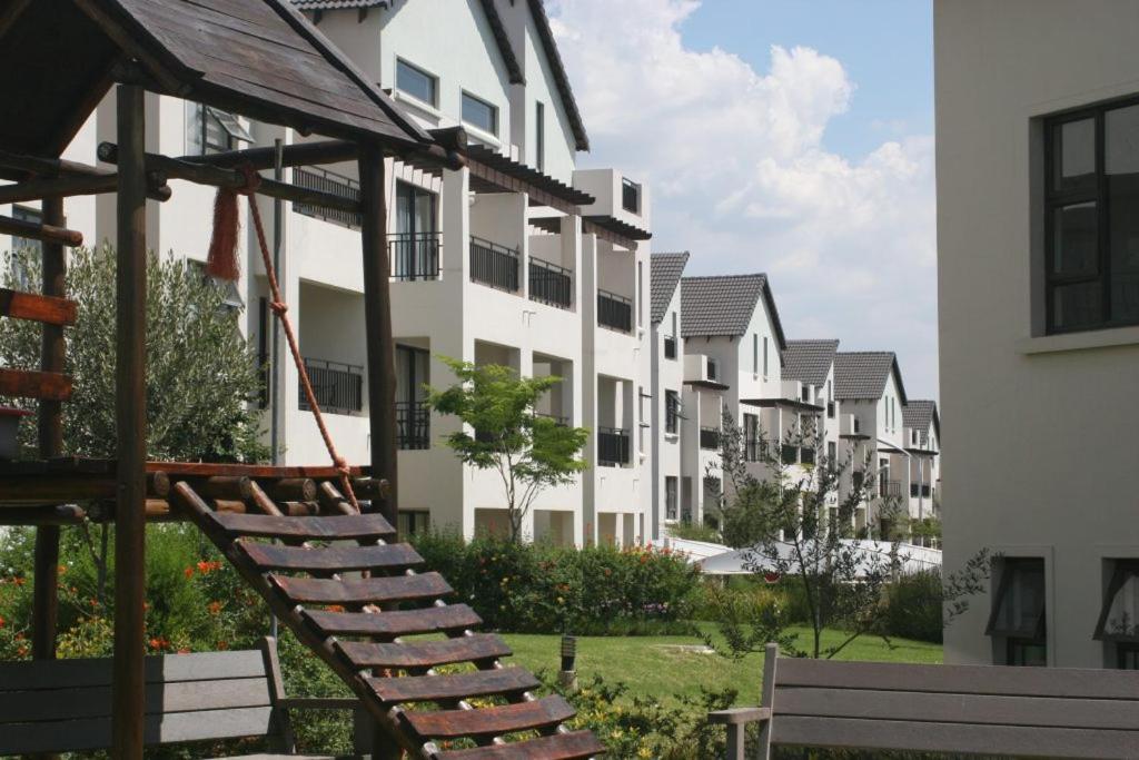 Classy And Cosy Apt - Dainfern Sandton Luaran gambar